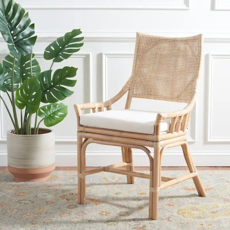 SAFAVIEH Azrielle Coastal Rattan Cushion Chair - 22 W x 24 L x 37 H - 22W x 24D x 37H